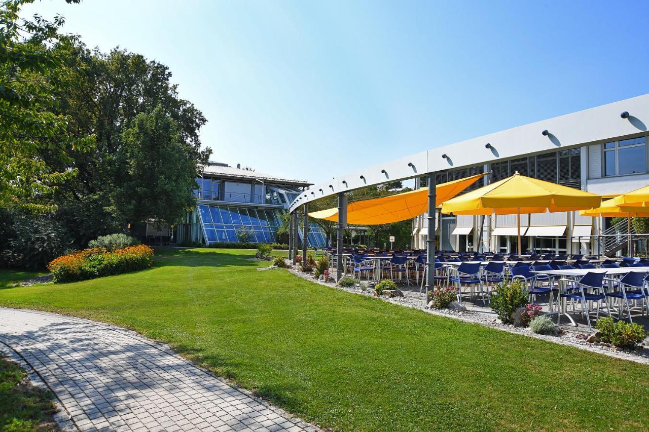 Genohotel Karlsruhe Exterior foto